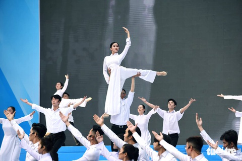70 năm Ngày truyền thống HS-SV: Cháy mãi ngọn lửa yêu nước - Ảnh 7. 70 năm Ngày truyền thống HS-SV: Cháy mãi ngọn lửa yêu nước - Ảnh 7.