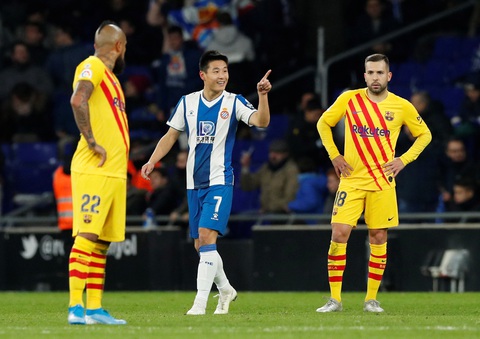 Ngôi sao Trung Quốc lập công khiến Messi và Barca mất vui đầu năm - Ảnh 1. Ngôi sao Trung Quốc lập công khiến Messi và Barca mất vui đầu năm - Ảnh 1.