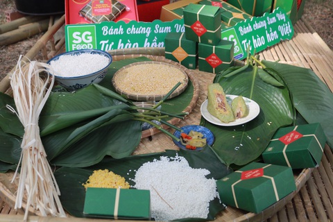Bánh chưng, bánh giầy, bánh tét - linh hồn Tết Việt! - Ảnh 1. Bánh chưng, bánh giầy, bánh tét - linh hồn Tết Việt! - Ảnh 1.