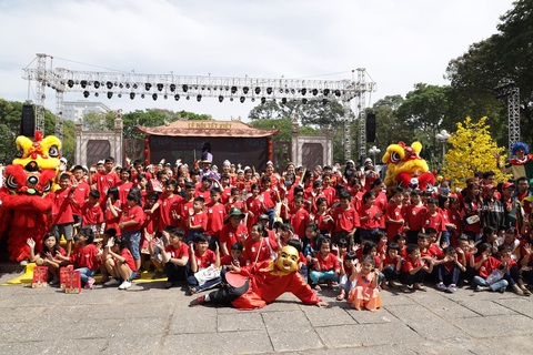 Hoạt động thiện nguyện ‘Tết trẻ em’ tại Lễ hội Tết Việt 2020 - Ảnh 1. Hoạt động thiện nguyện ‘Tết trẻ em’ tại Lễ hội Tết Việt 2020 - Ảnh 1.