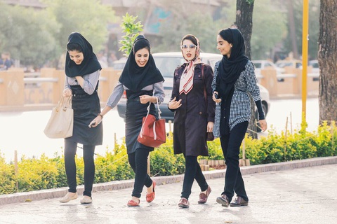 Giải mã những hiểu lầm phổ biến về Iran và Iraq - Ảnh 2. Giải mã những hiểu lầm phổ biến về Iran và Iraq - Ảnh 2.