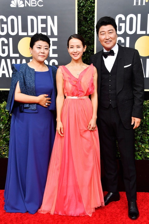 Sao Hollywood trên thảm đỏ Quả cầu vàng 2020: Chỉ là hai từ Lộng lẫy - Ảnh 9. Sao Hollywood trên thảm đỏ Quả cầu vàng 2020: Chỉ là hai từ Lộng lẫy - Ảnh 9.