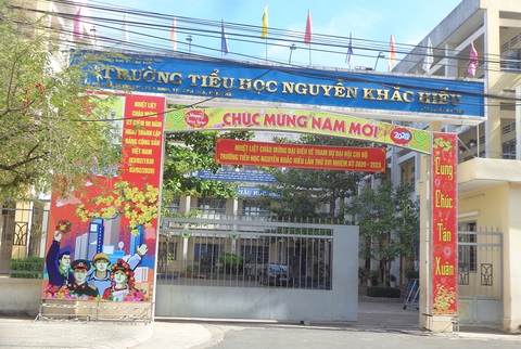 Đừng để học sinh ăn tết cùng... sách vở - Ảnh 1. Đừng để học sinh ăn tết cùng... sách vở - Ảnh 1.