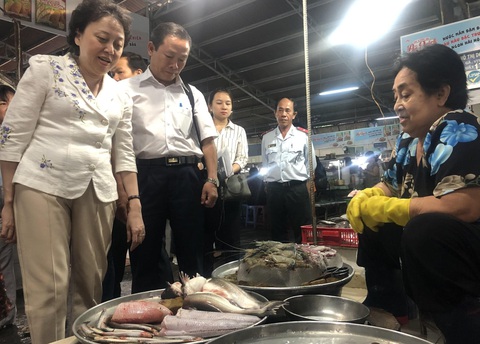 Nhà chức trách than đau đầu với hóa chất cho phép dùng ướp thực phẩm - Ảnh 4. Nhà chức trách than đau đầu với hóa chất cho phép dùng ướp thực phẩm - Ảnh 4.