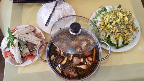 Tết này, chọn nấm thay thịt heo - Ảnh 4. Tết này, chọn nấm thay thịt heo - Ảnh 4.