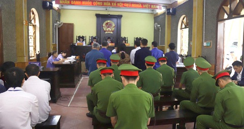 Vì sao trung ương kỷ luật chủ tịch HĐND tỉnh Sơn La Nguyễn Thái Hưng? - Ảnh 2. Vì sao trung ương kỷ luật chủ tịch HĐND tỉnh Sơn La Nguyễn Thái Hưng? - Ảnh 2.