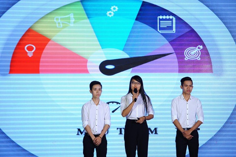 Cô sinh viên 5 tốt miệt mài đi thi để... kiếm tiền - Ảnh 2. Cô sinh viên 5 tốt miệt mài đi thi để... kiếm tiền - Ảnh 2.