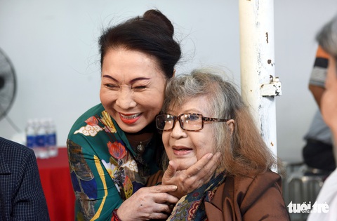 Nghệ sĩ tri âm: Thương kép chánh hát bội chạy xe ôm, mấy cô nữ đi giặt đồ - Ảnh 7. Nghệ sĩ tri âm: Thương kép chánh hát bội chạy xe ôm, mấy cô nữ đi giặt đồ - Ảnh 7.