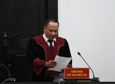 Bị cáo Trần Vũ Hải không vào phòng xử án, tòa hoãn phiên phúc thẩm - Ảnh 5. Bị cáo Trần Vũ Hải không vào phòng xử án, tòa hoãn phiên phúc thẩm - Ảnh 5.