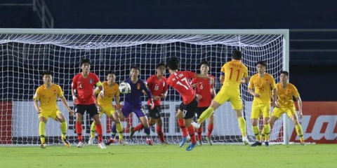 Lee Dong Jun ghi bàn phút 90+3 giúp U23 Hàn Quốc hạ gục Trung Quốc - Ảnh 2. Lee Dong Jun ghi bàn phút 90+3 giúp U23 Hàn Quốc hạ gục Trung Quốc - Ảnh 2.