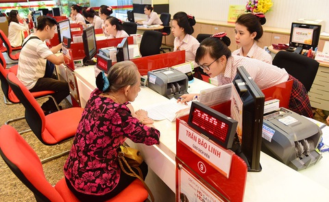 Ngân hàng đua... lì xì, khuyến mãi - Ảnh 1. Ngân hàng đua... lì xì, khuyến mãi - Ảnh 1.