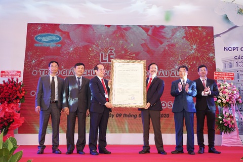 Lễ đón nhận GMP EU và xây dựng Trung tâm NCPT Công nghệ cao SAVIPHARM - Ảnh 1. Lễ đón nhận GMP EU và xây dựng Trung tâm NCPT Công nghệ cao SAVIPHARM - Ảnh 1.