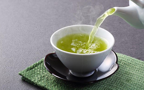 Chăm uống trà xanh, tăng thêm 1,5 năm tuổi thọ - Ảnh 1. Chăm uống trà xanh, tăng thêm 1,5 năm tuổi thọ - Ảnh 1.