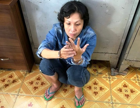 Bé trai lấy tiền bà bán nước đường Lê Văn Sỹ bị mẹ ruột bỏ rơi lúc 5 tháng tuổi - Ảnh 1. Bé trai lấy tiền bà bán nước đường Lê Văn Sỹ bị mẹ ruột bỏ rơi lúc 5 tháng tuổi - Ảnh 1.