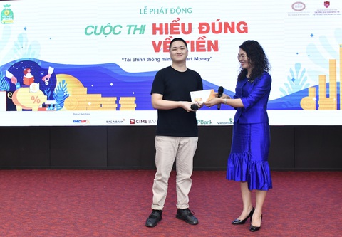 Mở cuộc thi Hiểu đúng về tiền để sinh viên tránh bẫy tín dụng đen - Ảnh 1. Mở cuộc thi Hiểu đúng về tiền để sinh viên tránh bẫy tín dụng đen - Ảnh 1.