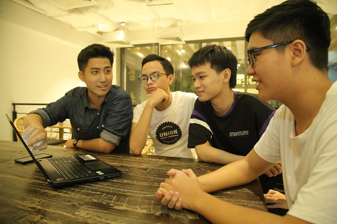 Bạn trẻ ở vùng dịch làm phần mềm chống ngủ gục khi học online - Ảnh 1. Bạn trẻ ở vùng dịch làm phần mềm chống ngủ gục khi học online - Ảnh 1.