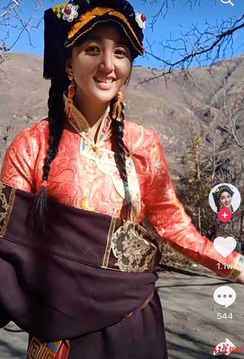 Đang livestream bị chồng cũ tạt xăng thiêu chết - Ảnh 2. Đang livestream bị chồng cũ tạt xăng thiêu chết - Ảnh 2.