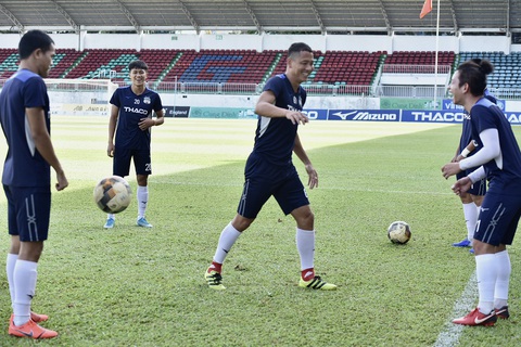 Vòng 13 V-League 2020: Cuộc đua căng thẳng - Ảnh 1. Vòng 13 V-League 2020: Cuộc đua căng thẳng - Ảnh 1.