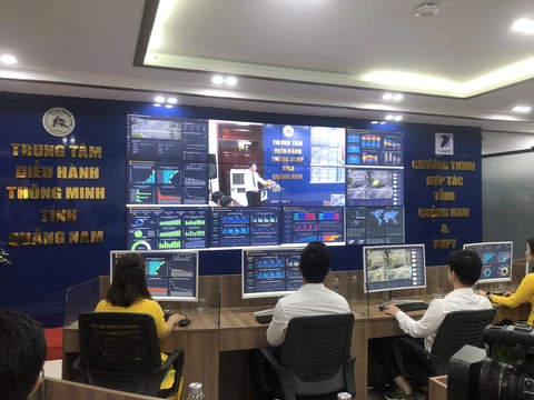 Quảng Nam đưa vào vận hành trung tâm điều hành thông minh - Ảnh 1. Quảng Nam đưa vào vận hành trung tâm điều hành thông minh - Ảnh 1.