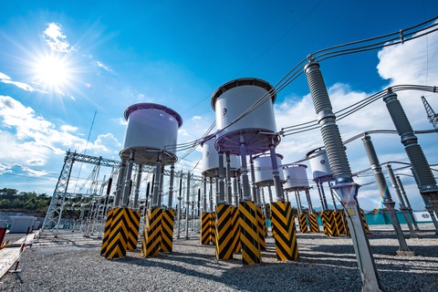 8.000 nhân viên tham gia hoàn thành dự án trạm biến áp, đường dây 500KV và nhà máy ĐMT Trung Nam - Ảnh 3. 8.000 nhân viên tham gia hoàn thành dự án trạm biến áp, đường dây 500KV và nhà máy ĐMT Trung Nam - Ảnh 3.