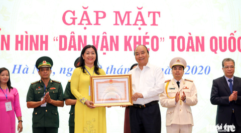 ‘Muốn dân làm thì phải làm dân tin, cán bộ phải là những tấm gương’ - Ảnh 1. ‘Muốn dân làm thì phải làm dân tin, cán bộ phải là những tấm gương’ - Ảnh 1.