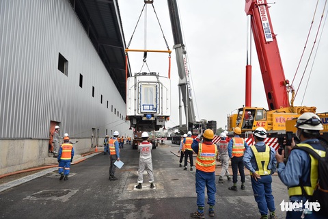 Tàu metro 1 lăn bánh ở depot, tháng 4-2021 sẽ chạy thử từ ngã tư Bình Thái về Long Bình - Ảnh 11. Tàu metro 1 lăn bánh ở depot, tháng 4-2021 sẽ chạy thử từ ngã tư Bình Thái về Long Bình - Ảnh 11.