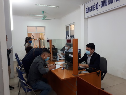 Doanh nghiệp nước ngoài muốn tuyển lao động Việt phải qua trung tâm việc làm? - Ảnh 1. Doanh nghiệp nước ngoài muốn tuyển lao động Việt phải qua trung tâm việc làm? - Ảnh 1.