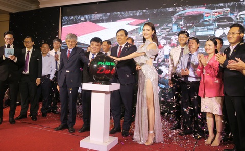 Cùng bắt tay làm cho du lịch biển đảo tỏa sáng - Ảnh 2. Cùng bắt tay làm cho du lịch biển đảo tỏa sáng - Ảnh 2.
