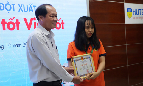 200 triệu đồng rất lớn với em, nên chắc người mất sẽ rất lo và tiếc lắm - Ảnh 1. 200 triệu đồng rất lớn với em, nên chắc người mất sẽ rất lo và tiếc lắm - Ảnh 1.
