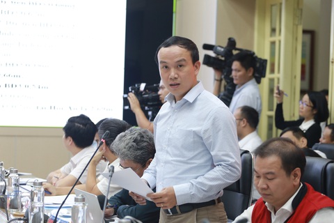 Thêm không khí lạnh, áp thấp nhiệt đới diễn biến phức tạp - Ảnh 2. Thêm không khí lạnh, áp thấp nhiệt đới diễn biến phức tạp - Ảnh 2.