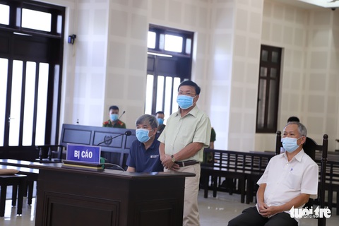 Trả hồ sơ điều tra bổ sung vụ làm ẩu gây sụt lún công trình, thiệt hại 9,2 tỉ đồng - Ảnh 2. Trả hồ sơ điều tra bổ sung vụ làm ẩu gây sụt lún công trình, thiệt hại 9,2 tỉ đồng - Ảnh 2.