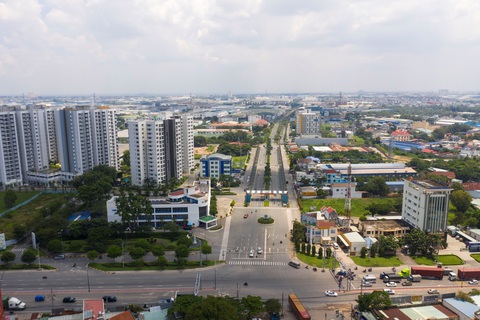 Lượng lớn lao động trẻ Bình Dương khát nhà ở giá rẻ - Ảnh 1. Lượng lớn lao động trẻ Bình Dương khát nhà ở giá rẻ - Ảnh 1.