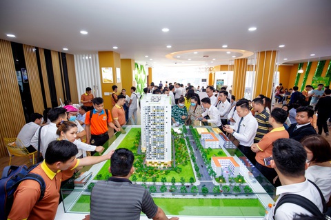 Lượng lớn lao động trẻ Bình Dương khát nhà ở giá rẻ - Ảnh 3. Lượng lớn lao động trẻ Bình Dương khát nhà ở giá rẻ - Ảnh 3.