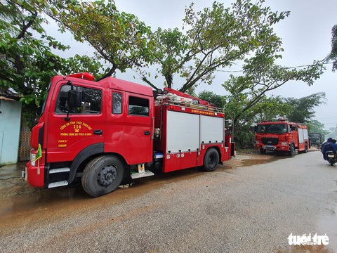Bộ đội dầm mưa, bám dây vượt khe nước tiếp cận thủy điện Rào Trăng 3 - Ảnh 9. Bộ đội dầm mưa, bám dây vượt khe nước tiếp cận thủy điện Rào Trăng 3 - Ảnh 9.