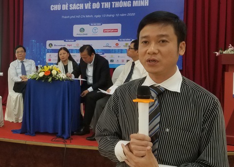 Sách về đô thị thông minh tại Việt Nam còn thiếu - Ảnh 1. Sách về đô thị thông minh tại Việt Nam còn thiếu - Ảnh 1.
