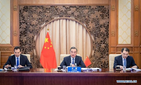Ông Vương Nghị kêu gọi ASEAN hợp tác chống can thiệp từ bên ngoài ở Biển Đông - Ảnh 1. Ông Vương Nghị kêu gọi ASEAN hợp tác chống can thiệp từ bên ngoài ở Biển Đông - Ảnh 1.