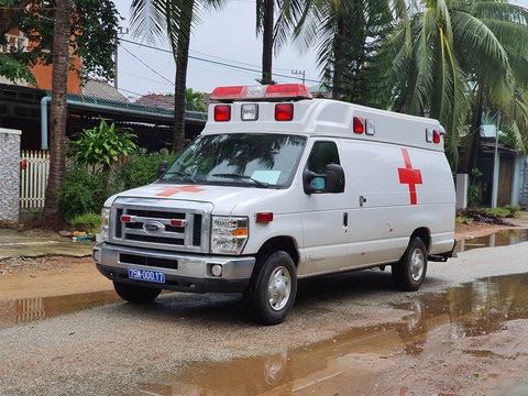 Bộ đội dầm mưa, bám dây vượt khe nước tiếp cận thủy điện Rào Trăng 3 - Ảnh 5. Bộ đội dầm mưa, bám dây vượt khe nước tiếp cận thủy điện Rào Trăng 3 - Ảnh 5.