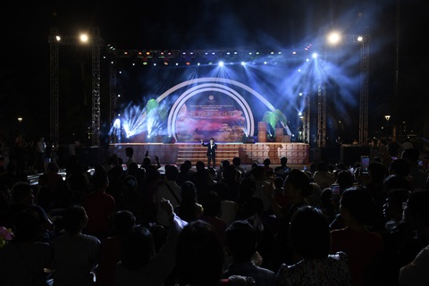 Cư dân Vinhomes Ocean Park tưng bừng văn nghệ ngay sau bàn giao - Ảnh 1. Cư dân Vinhomes Ocean Park tưng bừng văn nghệ ngay sau bàn giao - Ảnh 1.
