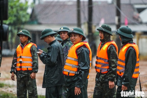 Bộ đội công binh đưa quân dồn dập vào thủy điện Rào Trăng 3 - Ảnh 3. Bộ đội công binh đưa quân dồn dập vào thủy điện Rào Trăng 3 - Ảnh 3.