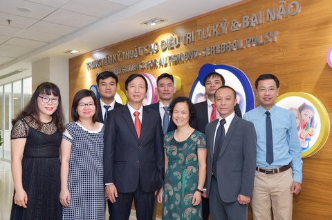 Tạp chí thế giới công bố nghiên cứu điều trị tự kỷ của Vinmec - Ảnh 1. Tạp chí thế giới công bố nghiên cứu điều trị tự kỷ của Vinmec - Ảnh 1.