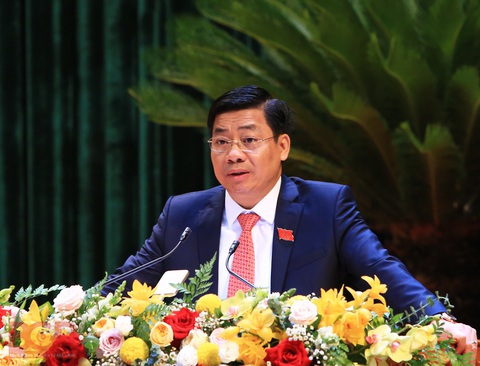 Tiến sĩ kinh tế làm bí thư Tỉnh ủy Bắc Giang - Ảnh 1. Tiến sĩ kinh tế làm bí thư Tỉnh ủy Bắc Giang - Ảnh 1.