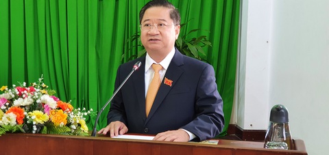 Ông Trần Việt Trường làm chủ tịch UBND TP Cần Thơ - Ảnh 1. Ông Trần Việt Trường làm chủ tịch UBND TP Cần Thơ - Ảnh 1.