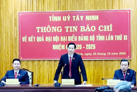 Tân bí thư Tây Ninh: Quyết tâm đột phá hạ tầng, thể hiện khát vọng vươn lên - Ảnh 1. Tân bí thư Tây Ninh: Quyết tâm đột phá hạ tầng, thể hiện khát vọng vươn lên - Ảnh 1.