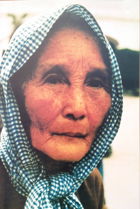 Những bà mẹ anh hùng tại triển lãm Mẹ và trái tim người lính - Ảnh 10. Những bà mẹ anh hùng tại triển lãm Mẹ và trái tim người lính - Ảnh 10.