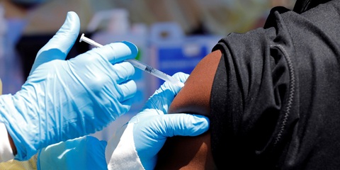 Mỹ phê duyệt thuốc điều trị Ebola bằng kháng thể tạo ra trong phòng thí nghiệm - Ảnh 1. Mỹ phê duyệt thuốc điều trị Ebola bằng kháng thể tạo ra trong phòng thí nghiệm - Ảnh 1.