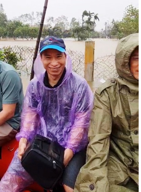 Đúng hôm sinh nhật, đồng đội đưa anh về từ Trạm 67 - Ảnh 1. Đúng hôm sinh nhật, đồng đội đưa anh về từ Trạm 67 - Ảnh 1.