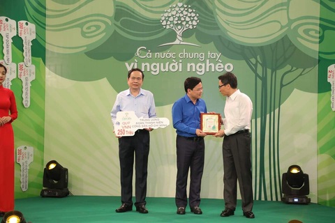 Chung tay vì người nghèo - Không để ai bị bỏ lại phía sau không phải lời hô hào suông - Ảnh 3. Chung tay vì người nghèo - Không để ai bị bỏ lại phía sau không phải lời hô hào suông - Ảnh 3.