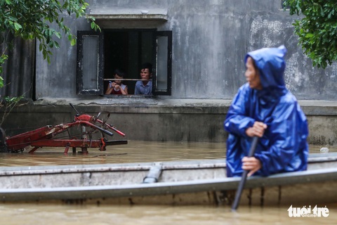 Vào ngôi làng 10 ngày gánh 3 trận lũ - Ảnh 10. Vào ngôi làng 10 ngày gánh 3 trận lũ - Ảnh 10.