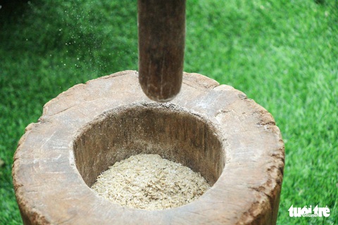 Độc đáo lễ cầu mưa và lễ dâng y Kathina tại làng Văn hóa - Du lịch các dân tộc Việt Nam - Ảnh 6. Độc đáo lễ cầu mưa và lễ dâng y Kathina tại làng Văn hóa - Du lịch các dân tộc Việt Nam - Ảnh 6.