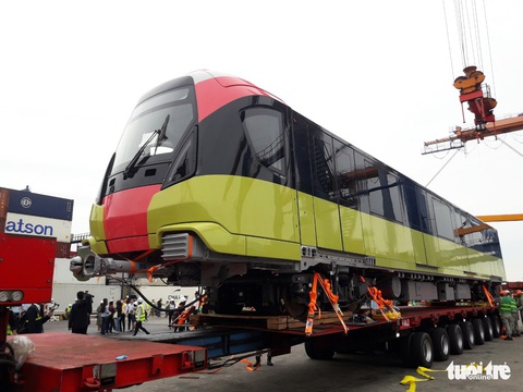 Chiêm ngưỡng đoàn tàu metro Nhổn - ga Hà Nội rời cảng Hải Phòng - Ảnh 8. Chiêm ngưỡng đoàn tàu metro Nhổn - ga Hà Nội rời cảng Hải Phòng - Ảnh 8.